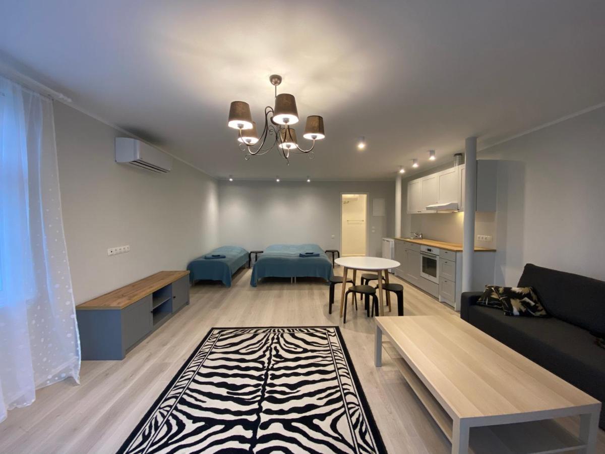 Captain'S House - Kaptenimaja - Apartments Кярдла Экстерьер фото